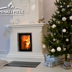 Piec kaflowy z ładną wizją ognia